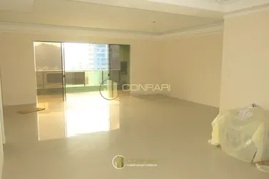 Apartamento &agrave; venda - 193m&sup2; - Meia Praia