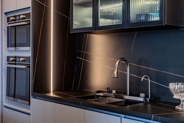 Apartamento &agrave; venda - 134m&sup2; - Meia Praia