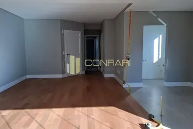 Apartamento &agrave; venda - 124m&sup2; - MEIA PRAIA