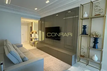 Apartamento &agrave; venda - 141m&sup2; - Centro