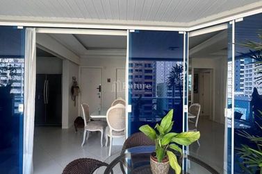Apartamento &agrave; venda - Meia Praia