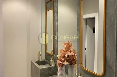 Apartamento &agrave; venda - 140m&sup2; - Meia Praia