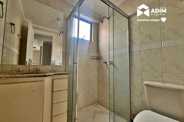 Apartamento para alugar - 101m&sup2; - Centro