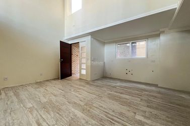 Casa &agrave; venda - 200m&sup2; - Canto da Praia