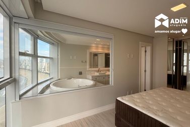 Apartamento para alugar - 164m&sup2; - Pioneiros