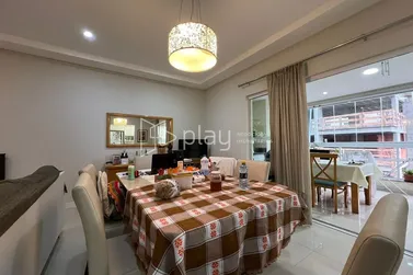 Apartamento &agrave; venda - 145m&sup2; - Meia Praia