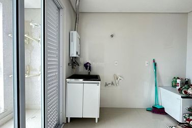 Apartamento &agrave; venda - 169m&sup2; - Meia Praia