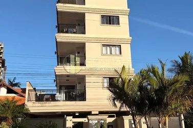 Apartamento &agrave; venda - 80m&sup2; - pereque