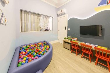 Apartamento &agrave; venda - 170m&sup2; - Centro