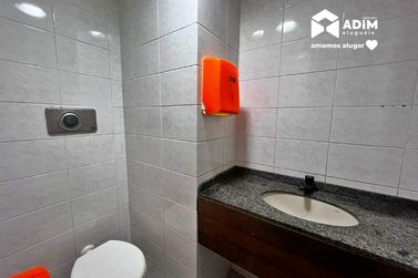 Sala Comercial para alugar - 112m&sup2; - Centro