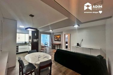 Apartamento para alugar - 120m&sup2; - Centro