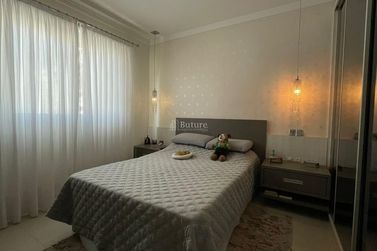 Apartamento &agrave; venda - 138m&sup2; - Centro