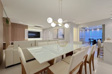 Apartamento &agrave; venda - 124m&sup2; - Meia Praia