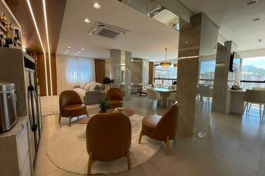 Apartamento &agrave; venda - 220m&sup2; - Andorinha