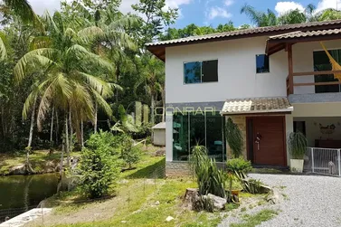 Ch&aacute;cara &agrave; venda - 385m&sup2; - Sert&atilde;o do Trombudo