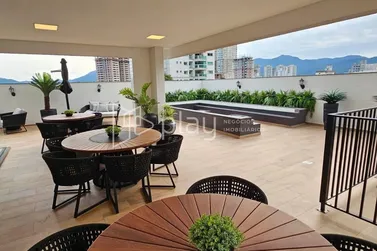 Apartamento &agrave; venda - 87m&sup2; - Meia Praia