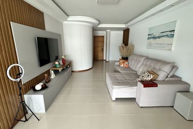 Apartamento &agrave; venda - 140m&sup2; - Centro