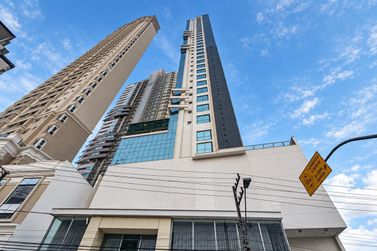 Apartamento &agrave; venda - 180m&sup2; - Centro