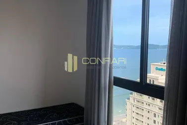Apartamento para alugar - 125m&sup2; - Meia Praia