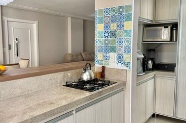 Apartamento &agrave; venda - 118m&sup2; - Meia Praia