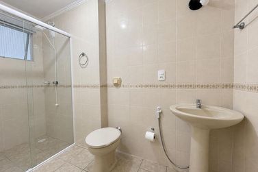 Apartamento &agrave; venda - 111m&sup2; - Centro