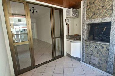 Apartamento para alugar - 124m&sup2; - Centro