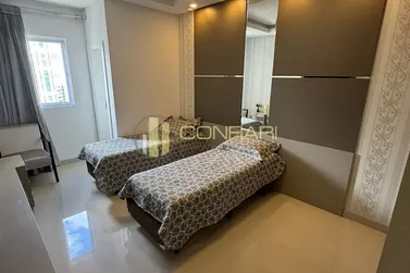Apartamento para alugar - 182m&sup2; - Meia Praia