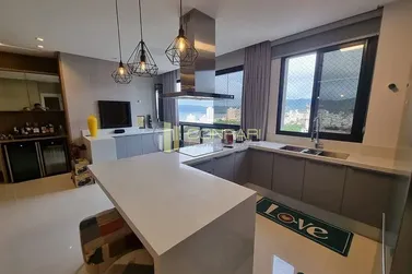 Apartamento &agrave; venda - 132m&sup2; - Perequ&ecirc;