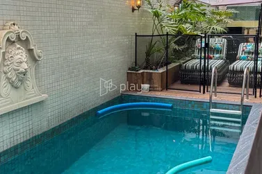 Apartamento &agrave; venda - 251m&sup2; - Meia Praia