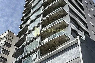Apartamento &agrave; venda - 271m&sup2; - Meia Praia