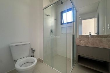 Apartamento &agrave; venda - 95m&sup2; - Meia Praia