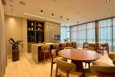 Apartamento &agrave; venda - Meia Praia