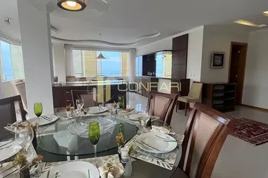 Apartamento para alugar - 212m&sup2; - meia praia