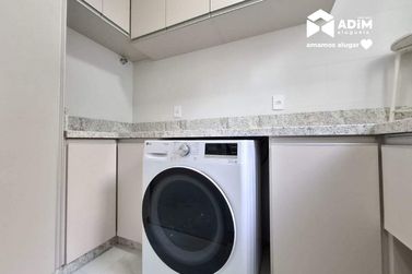 Apartamento para alugar - 162m&sup2; - Meia Praia