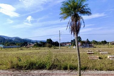 Terreno &agrave; venda - 205m&sup2; - 
