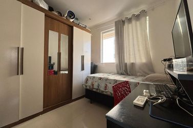 Apartamento &agrave; venda - 70m&sup2; - Morretes