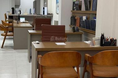 Sala Comercial &agrave; venda - 120m&sup2; - Castelo Branco