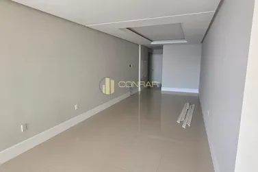 Apartamento &agrave; venda - 192m&sup2; - Meia Praia