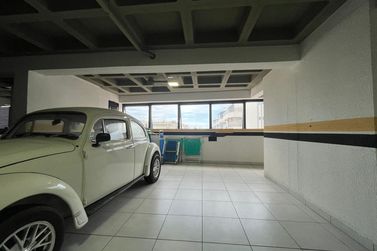Apartamento &agrave; venda - 200m&sup2; - Meia Praia