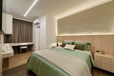 Apartamento &agrave; venda - 210m&sup2; - Centro