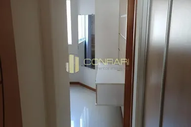 Apartamento &agrave; venda - 95m&sup2; - Meia Praia