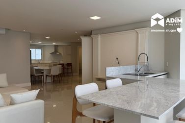 Apartamento para alugar - 164m&sup2; - Pioneiros