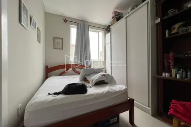 Apartamento &agrave; venda - 145m&sup2; - Meia Praia