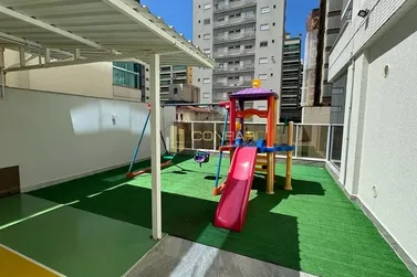 Apartamento &agrave; venda - 188m&sup2; - Meia Praia