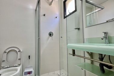 Apartamento &agrave; venda - 118m&sup2; - Meia Praia
