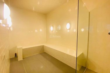 Apartamento &agrave; venda - 150m&sup2; - Meia Praia