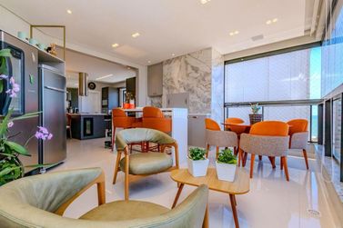 Apartamento &agrave; venda - 200m&sup2; - Meia Praia