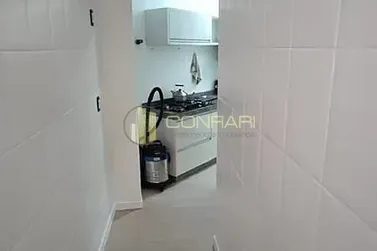 Apartamento &agrave; venda - 126m&sup2; - Meia Praia
