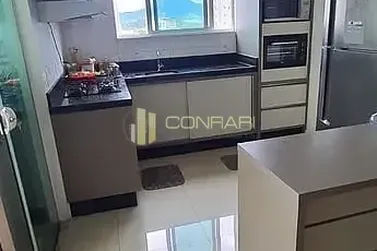 Apartamento &agrave; venda - 150m&sup2; - Meia Praia