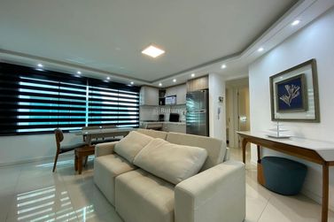Apartamento &agrave; venda - 72m&sup2; - Quatro Ilhas